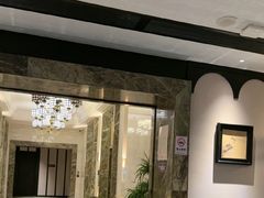 -万泊酒店(长沙五一广场国金中心店)