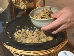 -喃喃椰·糟粕醋·椰子鸡火锅(七堡花园店)
