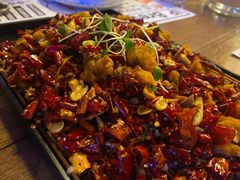 -爱啤精酿·民谣酒馆(滨江店)