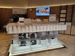 -银座仁志川·生吐司专门店(香港广场店)