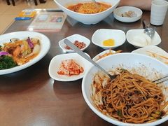 -贵宾庄炸酱面·韩式料理(高区店)