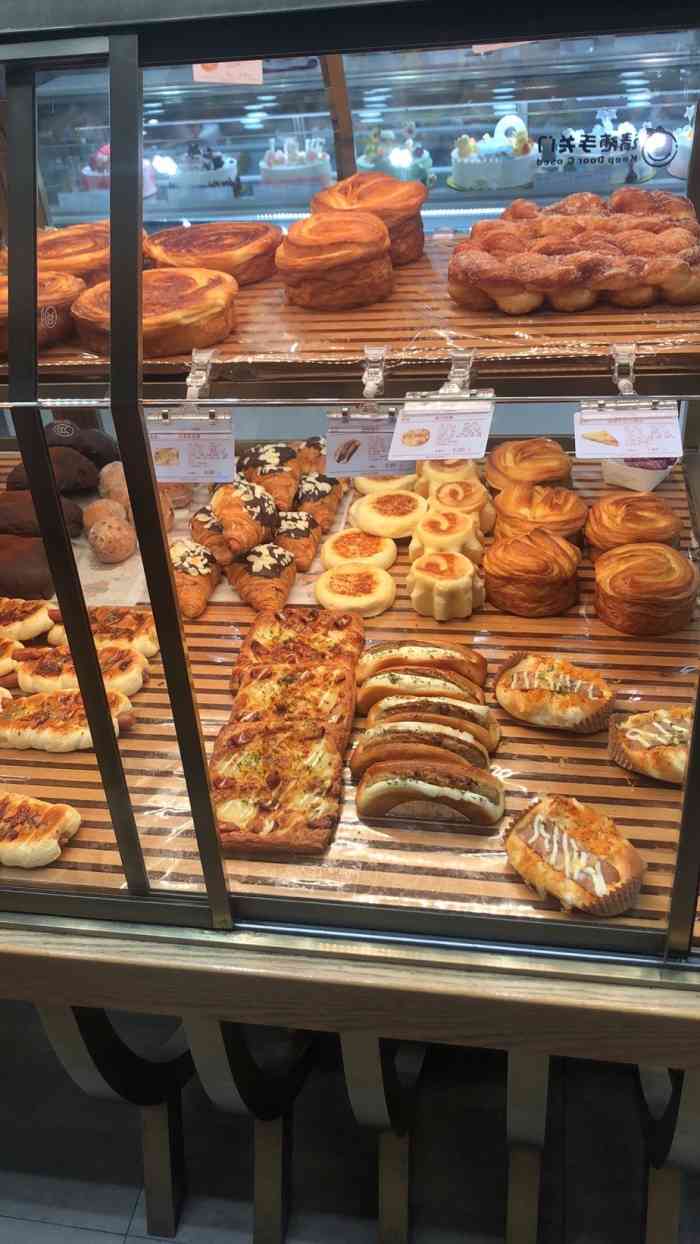 欧佩拉(紫东花苑店)-"连锁店品控很不错「雷神巧克力」巧克力系.