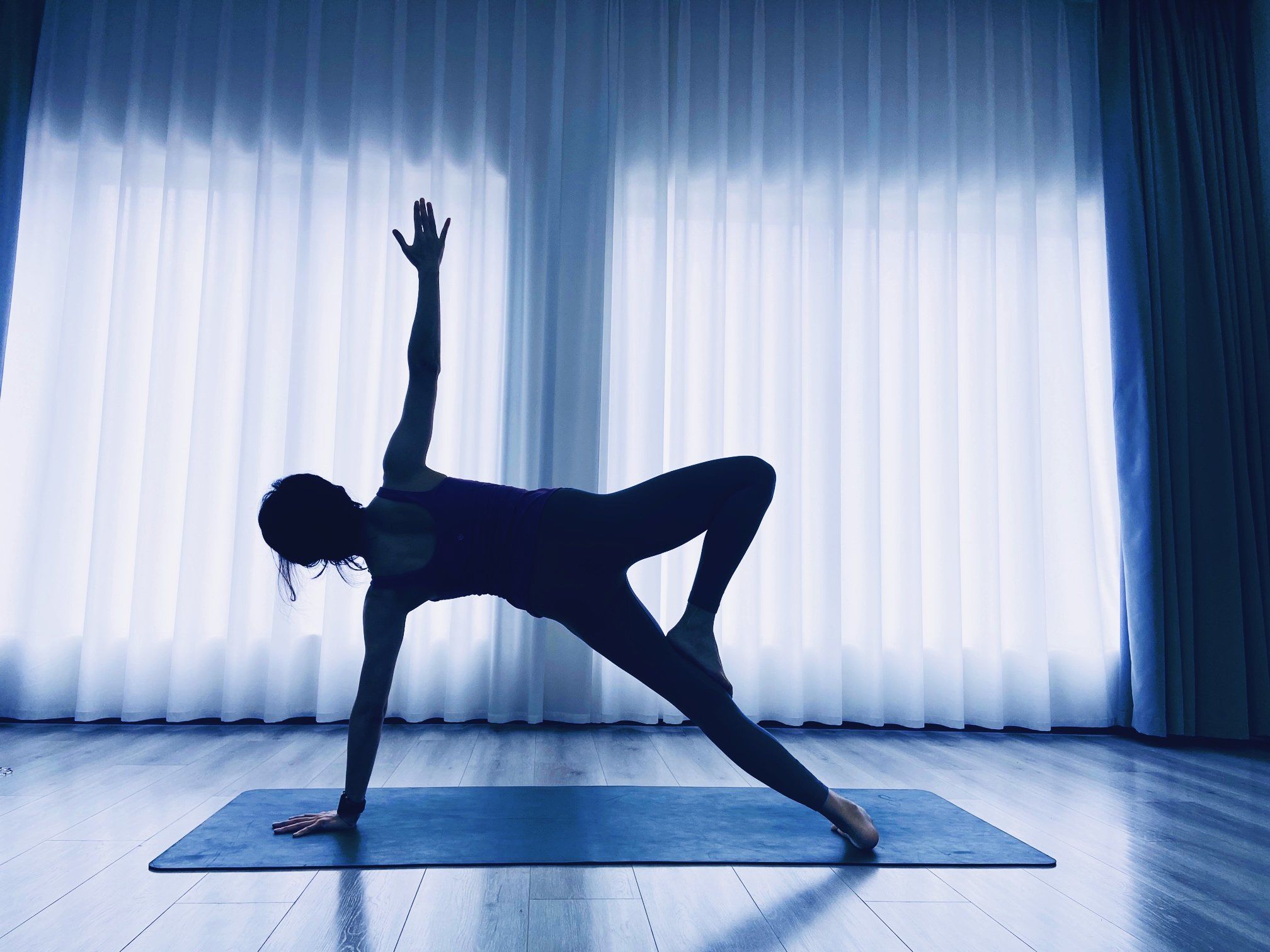 瑜伽体式分享\n侧板式\n益处