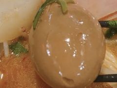 卤蛋-肥汁米蘭香港米线(长宁来福士店)