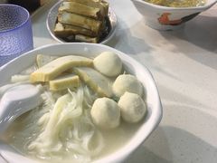 金牌鱼蛋河粉-德兴茶餐厅(沙田店)
