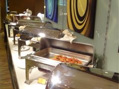 自助取餐区-汇泉王朝大饭店-旋转餐厅(南海路店)
