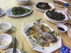 -源海渔村·现捞海鲜(大角湾店)
