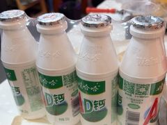 -海盗船. 龙虾烧烤. 酒馆