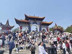 -抱犊寨风景区