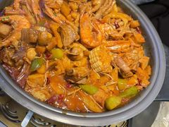 -徐记小怪兽肉蟹煲(中央大街店)