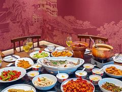 -大中华酒楼·主席武昌鱼·武汉美食地标(江汉路步行街店)
