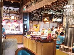 -领鲜活海鲜榴莲自助火锅(东门店)