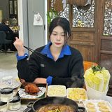 敲好吃的爆汁乳鸽｜配上热腾腾的鸽酱炆牛杂煲🍲