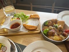 -刀叉遇上筷子中西融合餐厅(和平店)