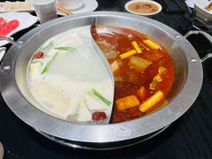 -吴记老锅底麻辣火锅(福州路店)