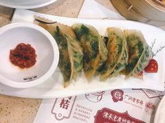 生煎韭菜饺-点都德(汇盈广场店)