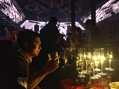 -SPACE(欢乐颂购物中心店)