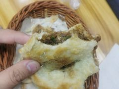 烧饼夹肉-大头亮羊汤烩面·河南非遗(良乡总店)
