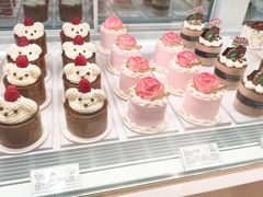 -好利来(上海长宁龙之梦店)