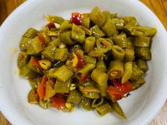 酸豆角-正宗阳山牛杂(东城店)