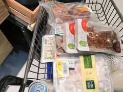 -盒马鲜生(红莲店)