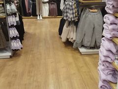 -优衣库(天津鲁能城购物中心店)