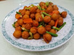 -黑龙江美食城(三角公园店)