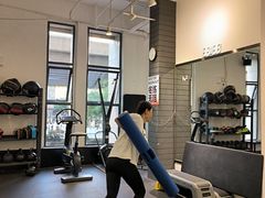 -汗水空间私教健身连锁(SM广场店)