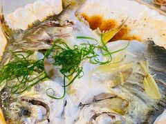 -覃记海鲜美食餐厅