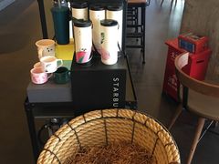 -星巴克臻选(深圳皇庭广场分店)
