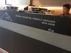 -瑞幸咖啡(巴黎春天陕西路店)