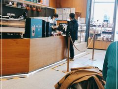 -星巴克臻选(北京世贸天阶店)
