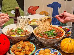 -粉八·云南米线·建水烧烤(常熟路店)