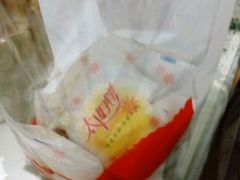 -光明牛奶棚(南泉店)