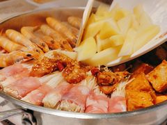 -黄记煌三汁焖锅(新佳丽江汉路店)