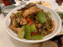 -沙龙酒家