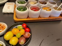 自制小料+蒜米-官也街澳门火锅(新源里店)