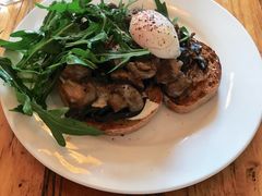 松露蘑菇吐司-Egg•Allday Brunch(襄阳北路店)