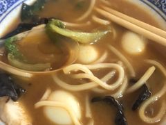 -亚忠小吃店(曾厝垵店)