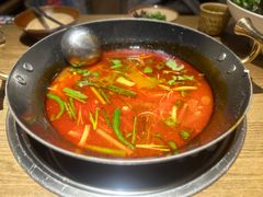 -贵厨酸汤牛肉(花果园国际中心店)