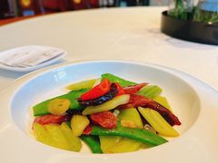 荷芹炒腊味-君思港湾(富强店)