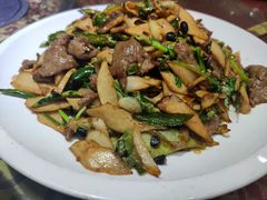 -味老大土碗菜(中山三路店)