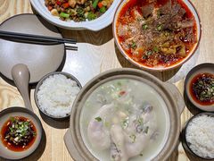 -叁煨蹄花·下饭盐帮菜(人民广场店)