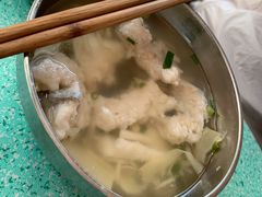 鱼汤-依云煎包店