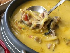 酸汤煮鮰鱼片-鑫皇朝酒店(建设一路店)