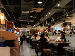 大堂-大头虾越式风味餐厅(光明广场店)