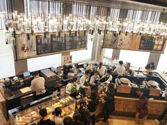 大堂-星巴克臻选(湖滨道店)