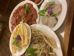 -山城年华老火锅(玉林店)
