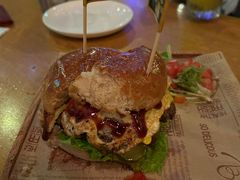 澳洲汉堡-味德西餐音乐酒吧 Wade's Bar&Grill