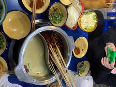 -马路边边·成都串串(翠柏路店)